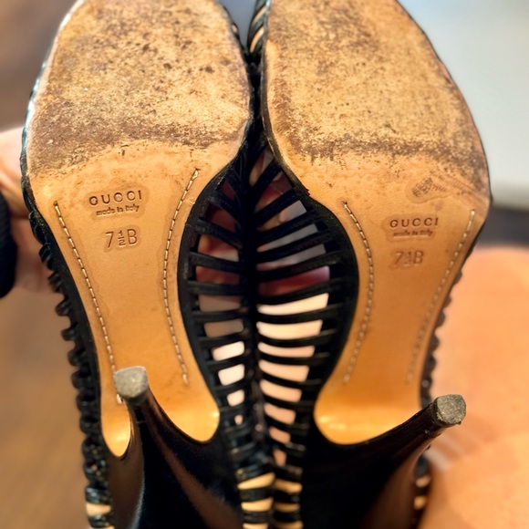 Gucci designer Black and Nude Leather pumps size 7 1/2 - Picture 6 of 6